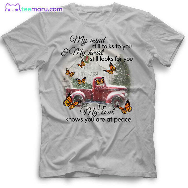 MEBS033 My Mind Still Talks To You Orange Butterfly Christmas Memorial T-Shirt