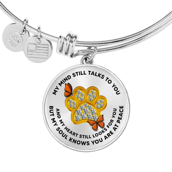 JL1507031 My Mind Orange Butterflies Gold One Paw Circle Adjustable Luxury Bangle with Back Engraving