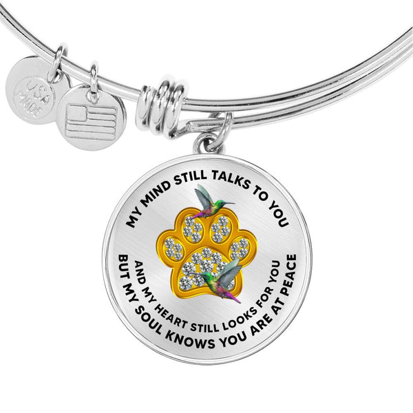 JL1507014 My Mind Still Talks To You Green Hummingbirds Gold One Paw Circle Adjustable Luxury Bangle with Back Engraving