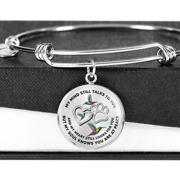 JL1807009 My Mind Still Talks To You Green Hummingbirds Silver Heart Paws Circle Adjustable Luxury Bangle with Back Engraving